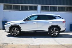 2025 MG HS Super Hybrid Essence