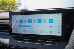 2025 MG HS Super Hybrid Essence