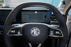 2025 MG HS Super Hybrid Essence