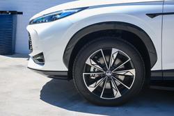 2025 MG HS Super Hybrid Essence