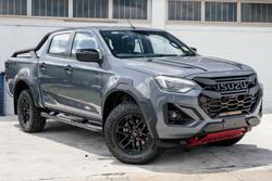 2025 Isuzu D-MAX BLADE