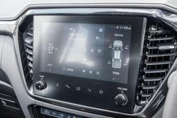 2025 Isuzu D-MAX BLADE