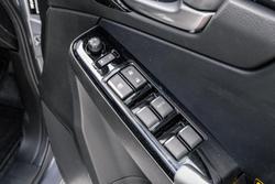 2025 Isuzu D-MAX BLADE