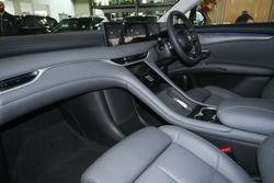 2025 MG IM6 Performance