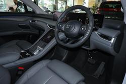 2025 MG IM6 Performance