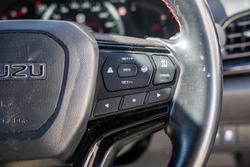 2025 Isuzu D-MAX X-TERRAIN