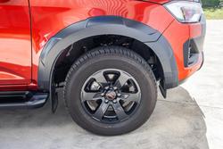 2025 Isuzu D-MAX X-TERRAIN