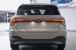 2025 MG MGS5 EV Essence 62