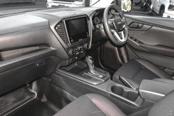 2025 Isuzu D-MAX SX High Ride