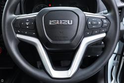 2025 Isuzu D-MAX SX High Ride