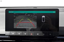 2024 MG MG4 Excite 51