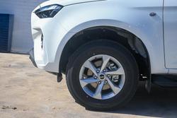 2025 Isuzu MU-X LS-M