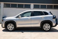2023 Suzuki S-Cross GL+