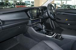 2025 Isuzu MU-X LS-U