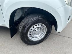 2014 Isuzu D-MAX SX MY15 4X4 Dual Range Splash White