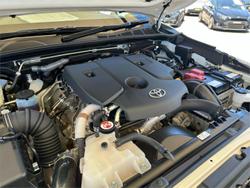 2025 Toyota Hilux Rogue 48V