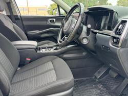 2022 Kia Sorento Sport