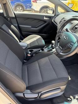 2016 Kia Cerato S YD MY17 Clear White