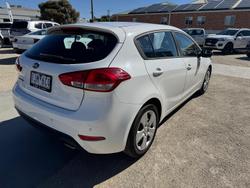 2016 Kia Cerato S YD MY17 Clear White