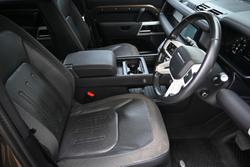 2020 Land Rover Defender 110 D240 SE