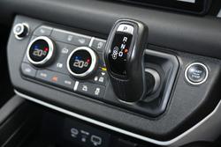 2020 Land Rover Defender 110 D240 SE