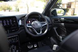 2025 Volkswagen T-Roc 140TSI R-Line