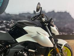2022 CFMOTO 650NK ABS WHITE