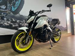 2022 CFMOTO 650NK ABS WHITE