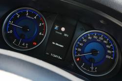 2019 Toyota Hilux SR5