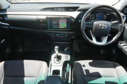 2019 Toyota Hilux SR5