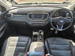 2015 Kia Sorento SLi