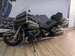 2024 BMW Motorrad R 18 TRANSCONTINENTAL GREEN