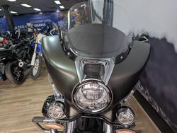 2024 BMW Motorrad R 18 TRANSCONTINENTAL GREEN