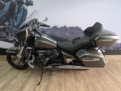 2024 BMW Motorrad R 18 TRANSCONTINENTAL GREEN