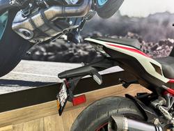 2022 Kawasaki Z900 SUPERNAKED (ZR900) WHITE