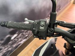 2022 Kawasaki Z900 SUPERNAKED (ZR900) WHITE