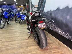 2022 Kawasaki Z900 SUPERNAKED (ZR900) WHITE