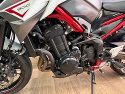 2022 Kawasaki Z900 SUPERNAKED (ZR900) WHITE