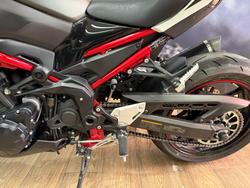 2022 Kawasaki Z900 SUPERNAKED (ZR900) WHITE