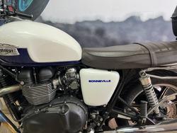 2014 Triumph BONNEVILLE T100 BLUE