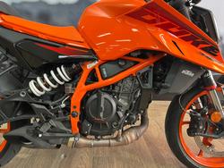 2024 Ktm 390 DUKE ORANGE