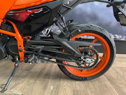 2024 Ktm 390 DUKE ORANGE