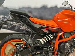 2024 Ktm 390 DUKE ORANGE