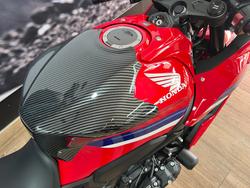 2025 Honda CBR650R RED