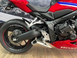 2025 Honda CBR650R RED