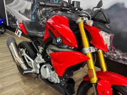 2020 BMW Motorrad G 310 R RED