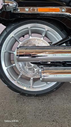 2025 Harley-davidson FLFB FAT BOY (117) Vivid Black