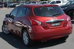 2013 Nissan Pulsar ST