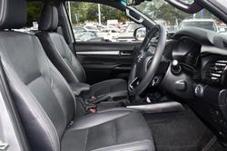 2020 Toyota Hilux Rugged X