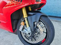 2022 DUCATI PANIGALE V4 S Red